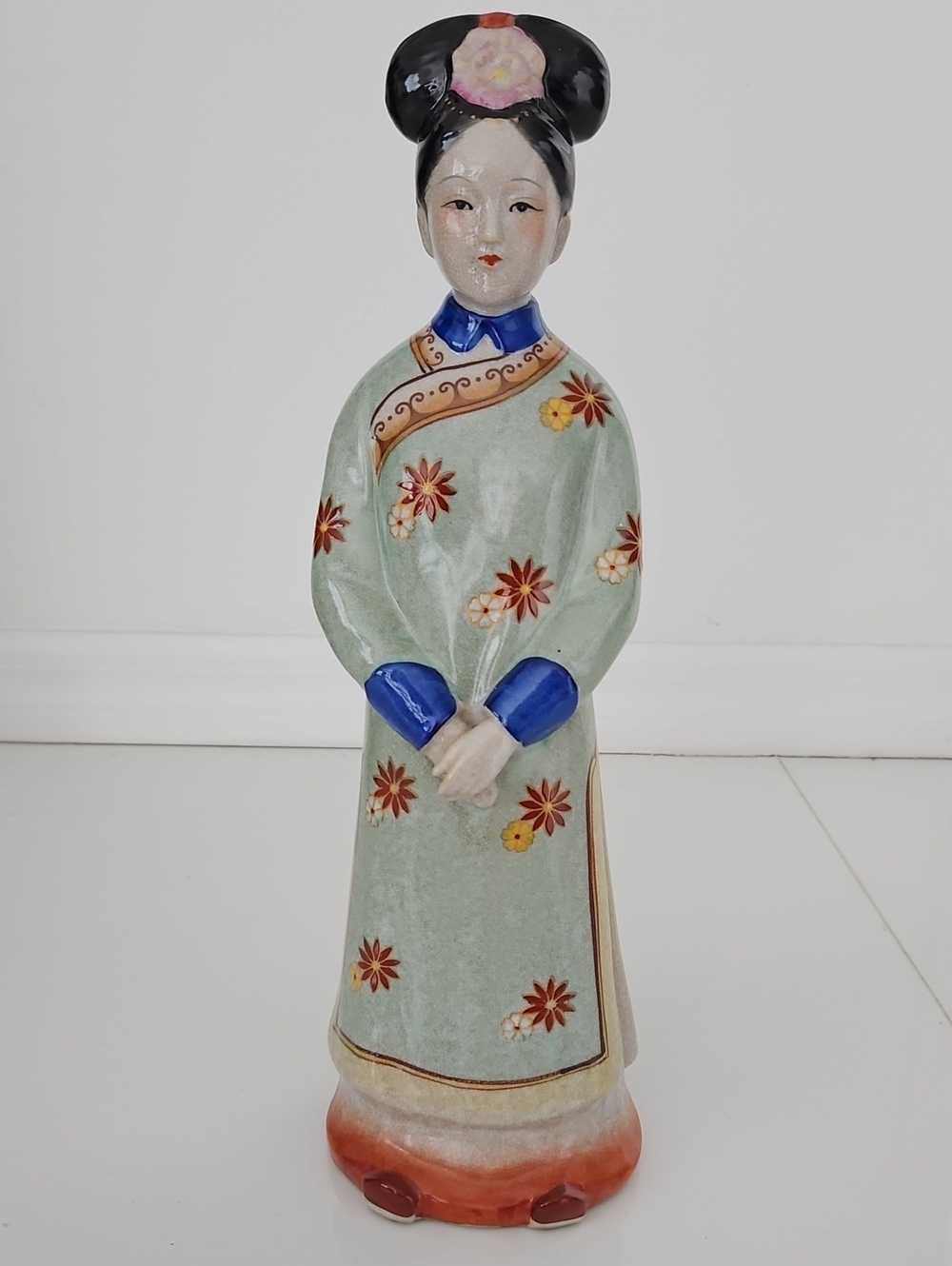 Chinese Porcelain Figurine Of Chinese Court Woman in Mint Floral Dress